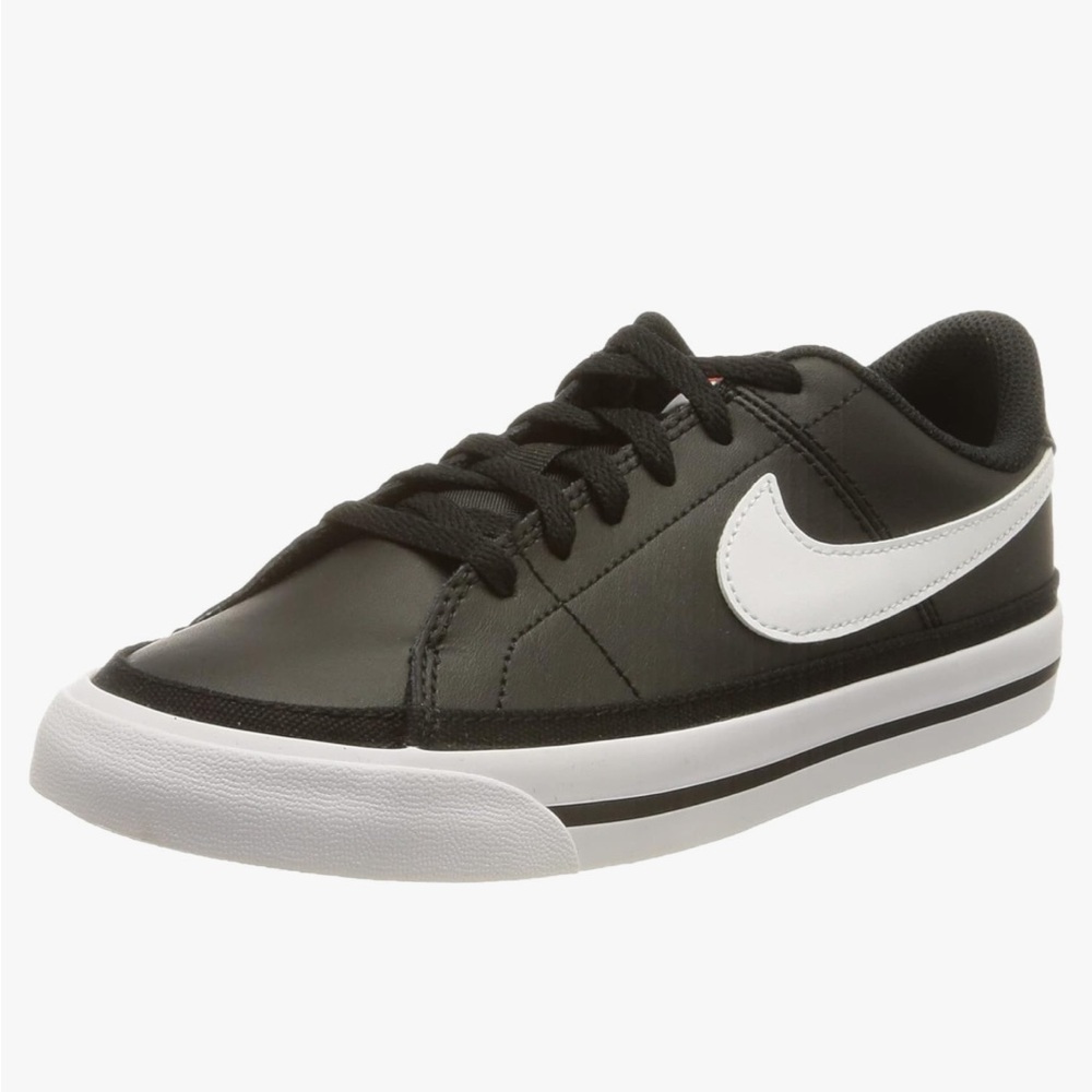 Nike YOUTH 5 Black and White Sneakers